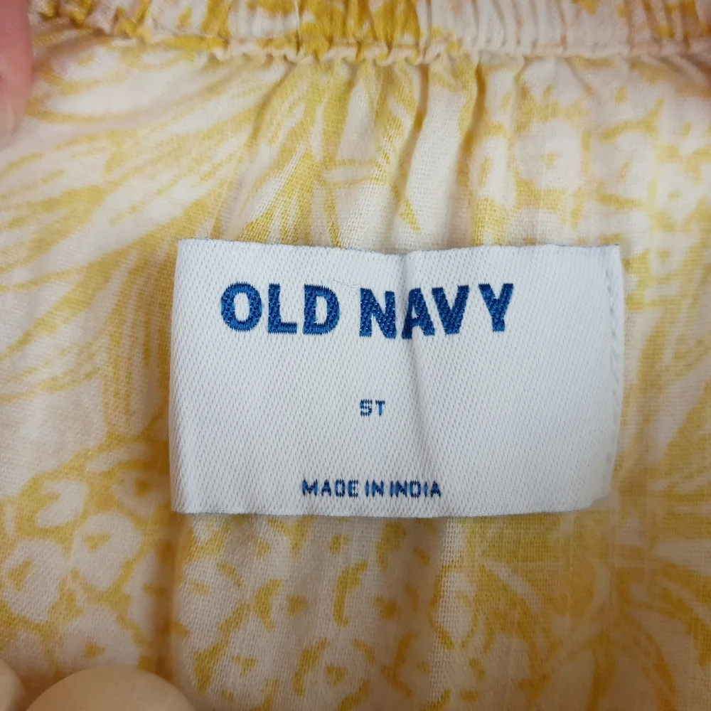 Old Navy girls 5T light yellow with pineapple design flowy romper